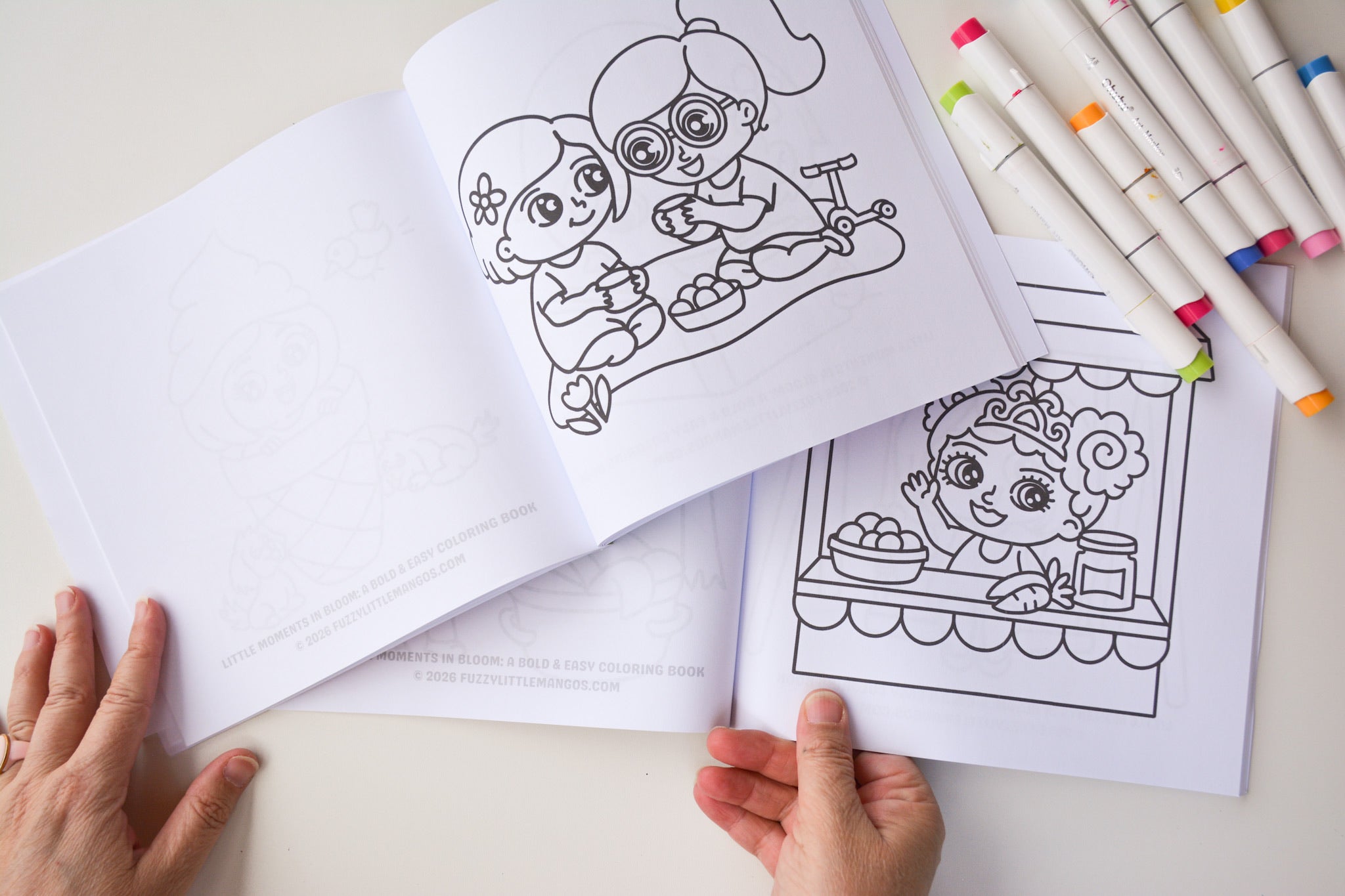 Little Moments in Bloom: A Cozy, Bold and Easy Coloring Book for Adults and families for Relaxation
